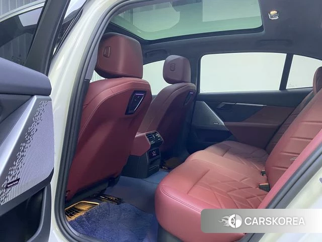 BMW 5 series id 3882612 из Китая 12