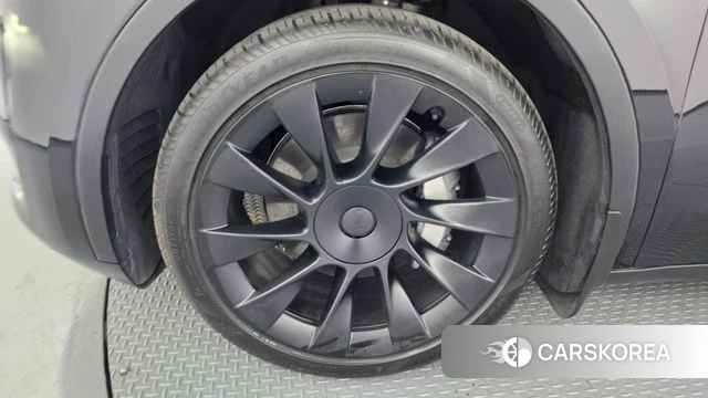 Tesla Model Y id 4488317 из Кореи 30