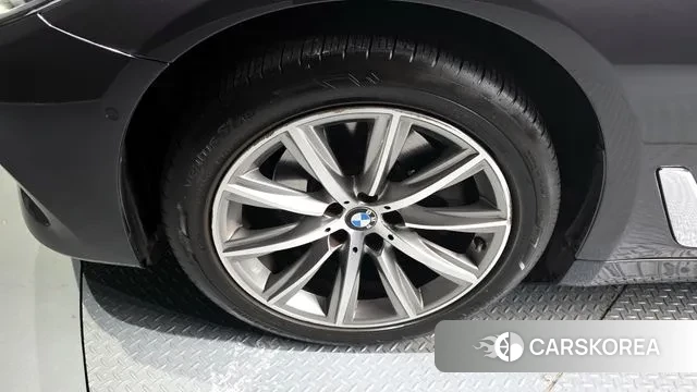 BMW 5 Series (G30) id 3489653 из Кореи 15