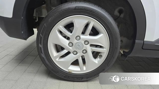 Hyundai Venue id 3924435 из Кореи 15