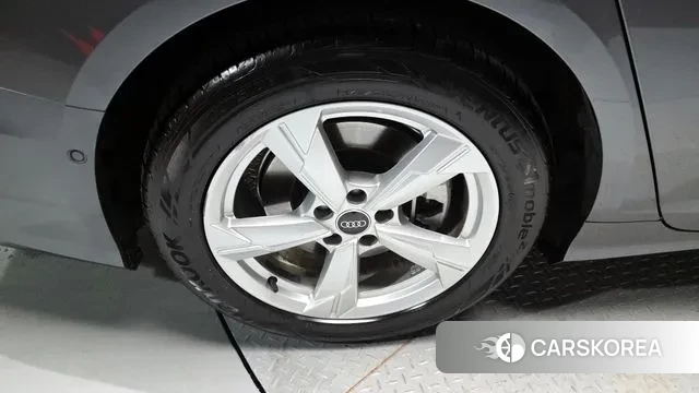 Audi A6 (C8) id 3488774 из Кореи 15