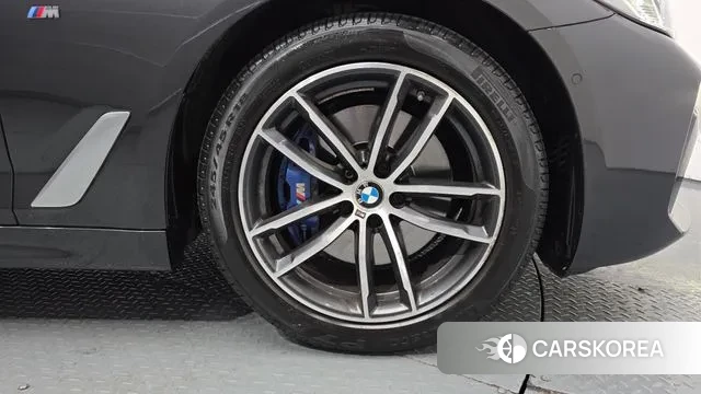 BMW 5 Series (G30) id 3586597 из Кореи 14