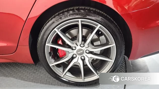 Genesis G70 id 3494220 из Кореи 15