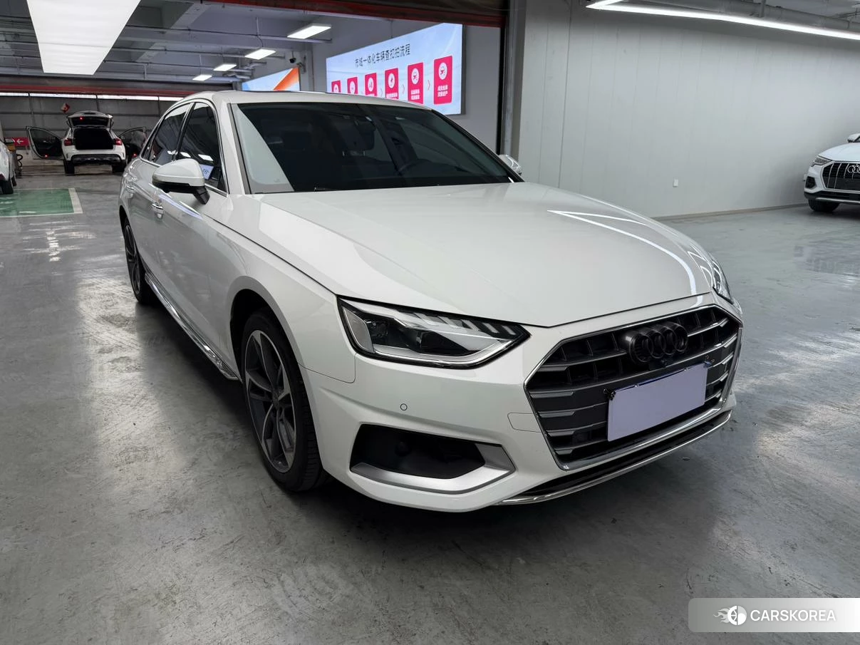 Audi A4L id 4453870 из Китая 7