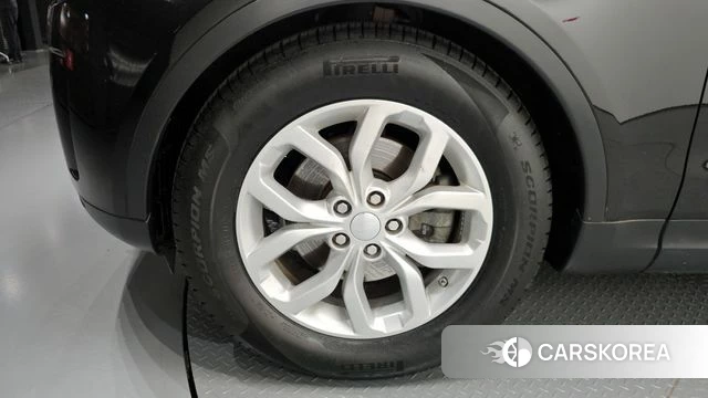Land Rover Discovery 5 id 4345739 из Кореи 27