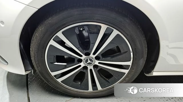 Mercedes-Benz E-Class W213 id 4370723 из Кореи 29