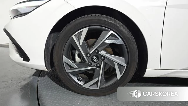 Hyundai The New Avante (CN7) id 4560495 из Кореи 25