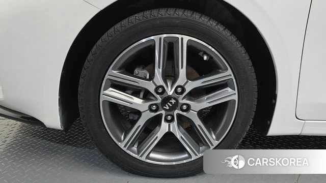 Kia Come New K3 id 4605219 из Кореи 15
