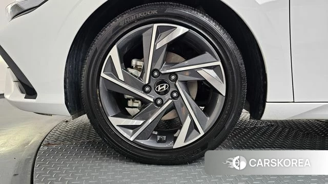 Hyundai The New Avante (CN7) id 4916535 из Кореи 36
