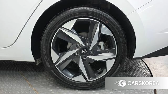 Hyundai Avante Hybrid (CN7) id 3799110 из Кореи 15