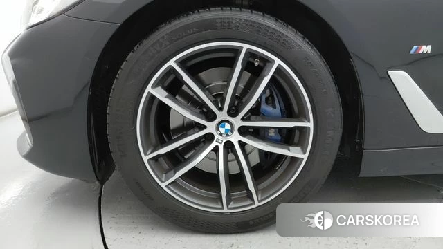 BMW 5 Series (G30) id 4724179 из Кореи 15