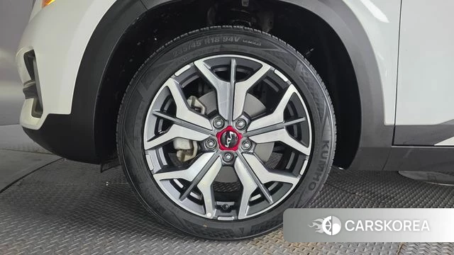 Kia Seltos id 4202031 из Кореи 29