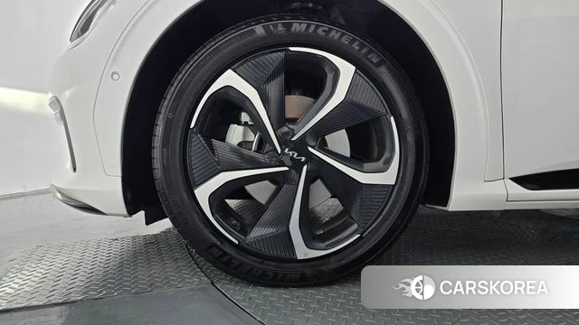 Kia EV6 id 4749631 из Кореи 27