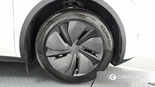 Tesla Model Y id 4488343 из Кореи 28