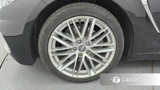 Genesis G70 id 4403392 из Кореи 15