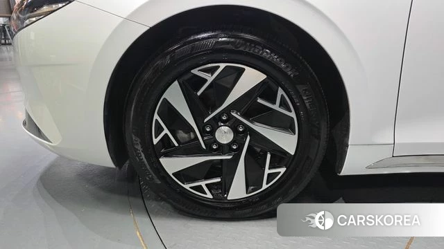 Hyundai The New Grandeur IG Hybrid id 4614114 из Кореи 31