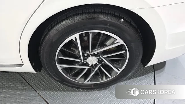 Hyundai The New Grandeur IG id 3626470 из Кореи 15