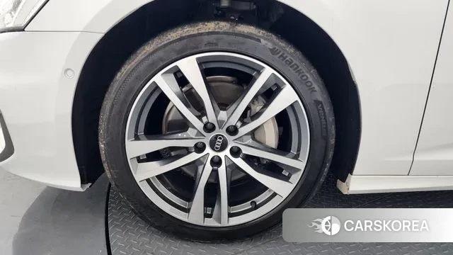 Audi A6 (C8) id 3746350 из Кореи 15