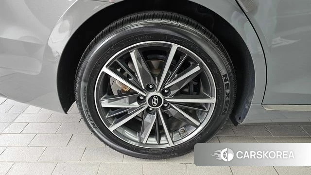 Hyundai The New Grandeur IG id 4534543 из Кореи 30