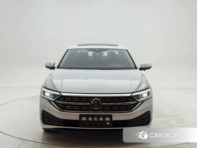 Volkswagen Sagitar id 4297835 из Китая 19