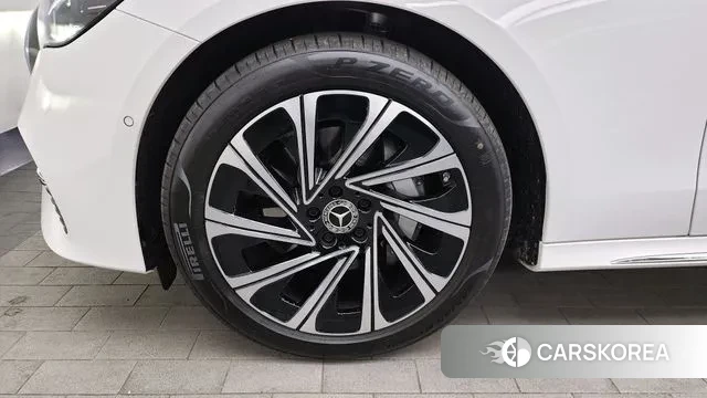 Mercedes-Benz E-Class W214 id 3731602 из Кореи 15