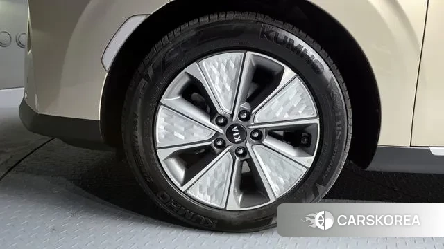 Kia Soul Booster EV id 3713768 из Кореи 15