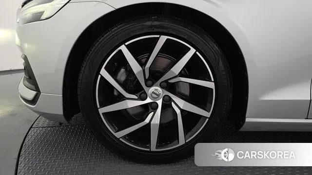 Volvo S60 3rd generation id 3090213 из Кореи 15