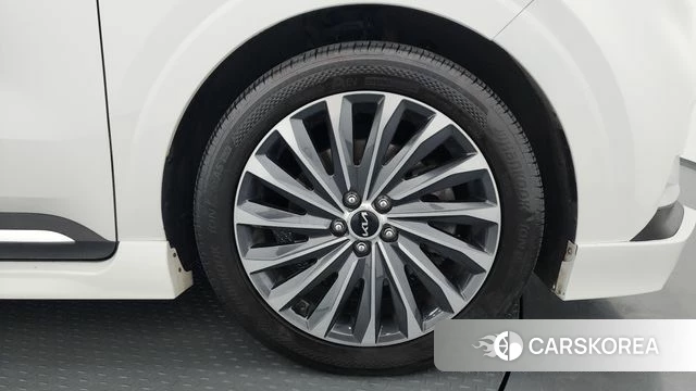 Kia Carnival 4th generation id 3860621 из Кореи 15