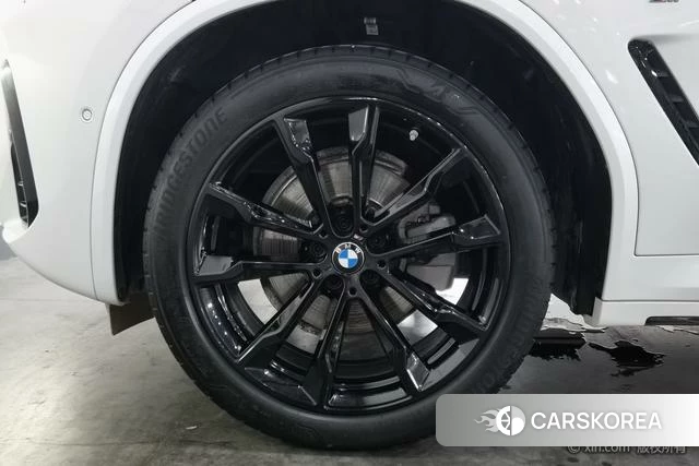 BMW X3 id 4329016 из Китая 19