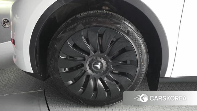Tesla Model Y id 4427738 из Кореи 15