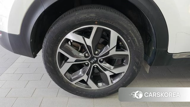 Kia Sportage The Bold id 4490344 из Кореи 30