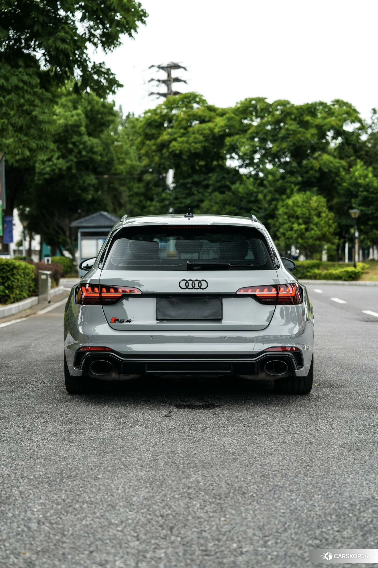 Audi RS 4 2021 Темно-серый из Китая, фото 5