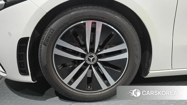 Mercedes-Benz A-Class W177 id 4389429 из Кореи 26