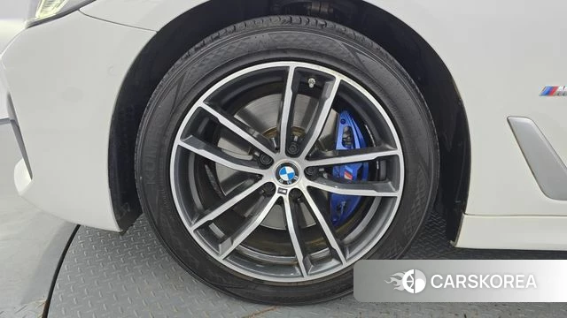 BMW 5 Series (G30) id 4636007 из Кореи 27