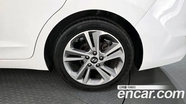 Hyundai Avante AD id 2892287 из Кореи 15