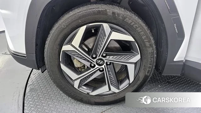 Hyundai Tucson (NX4) id 3726903 из Кореи 15