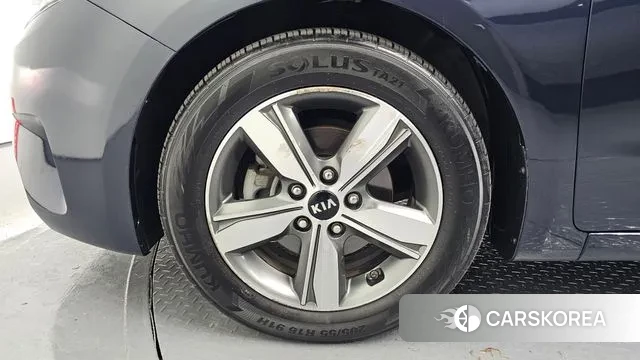 Kia The New K3 id 3515391 из Кореи 15