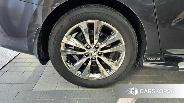 Kia All New Carnival id 4605385 из Кореи 15