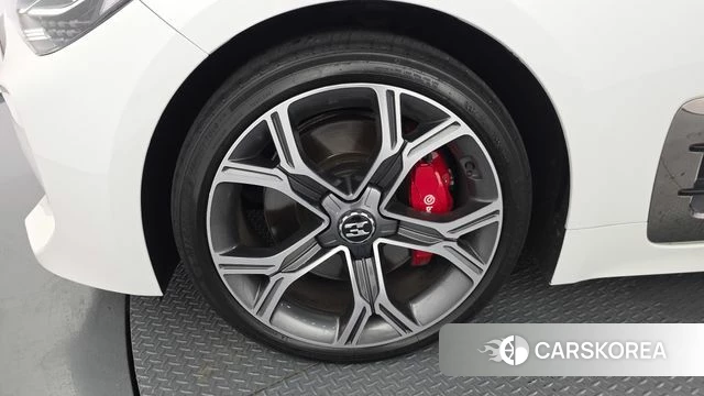 Kia Stinger id 4483087 из Кореи 31