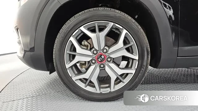 Kia Seltos id 3282698 из Кореи 15