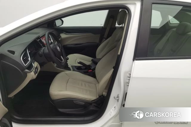 Buick Yinglang id 3837276 из Китая 19
