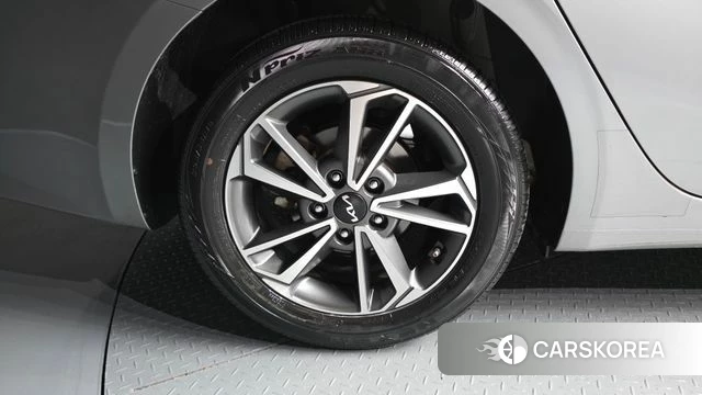 Kia The New K3 2nd generation id 4618240 из Кореи 25