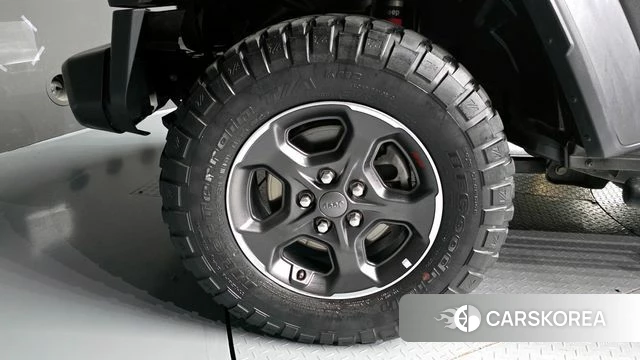 Jeep Gladiator (JT) id 4410190 из Кореи 15