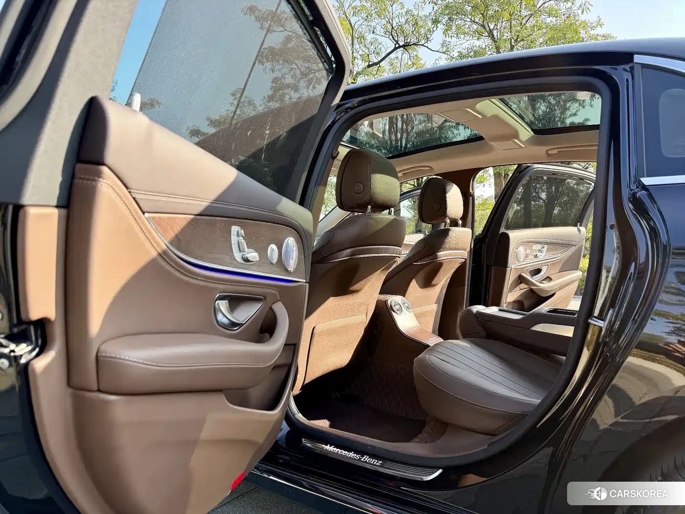 Mercedes-Benz E-Class 2023 Черный из Китая, фото 5