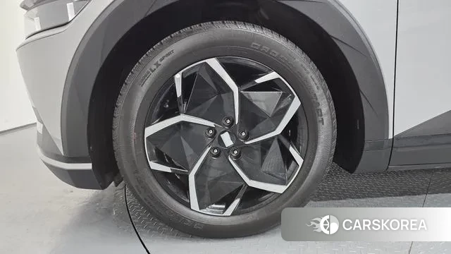 Hyundai Ionic 5 id 3697243 из Кореи 15