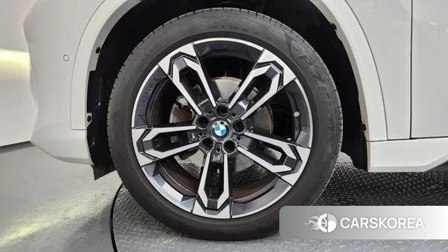 BMW X1 (U11) id 3452276 из Кореи 15