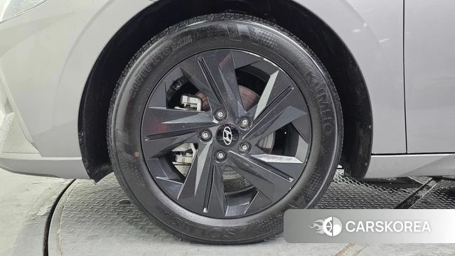 Hyundai Avante Hybrid (CN7) id 4609662 из Кореи 15