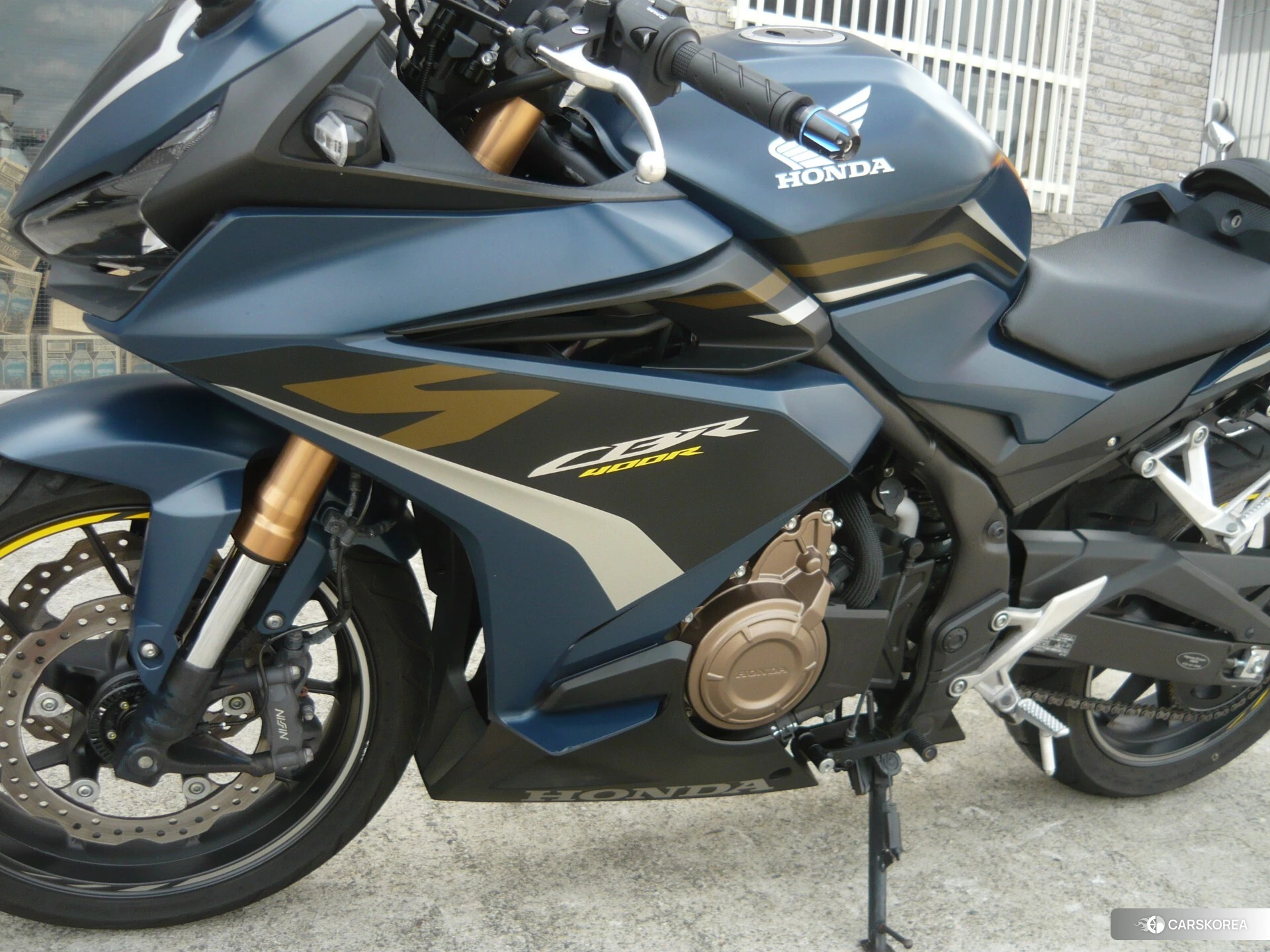Проданный Honda CBR400R ABS 2023 из Японии, фото 3