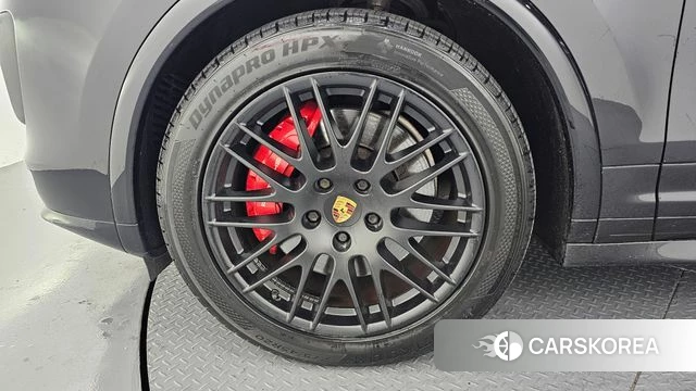 Porsche New Cayenne id 4305260 из Кореи 15