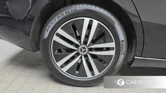 Mercedes-Benz A-Class W177 id 4343319 из Кореи 25